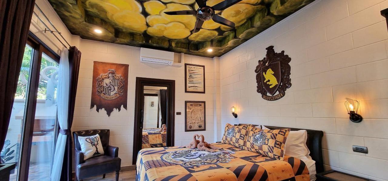 Villa Potterland Luxury Pool Walking Street 6 Bedrooms Pattaya