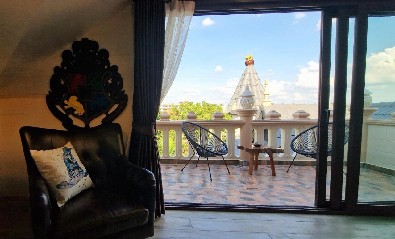Potterland Luxury Pool Walking Street 6 Bedrooms Villa Pattaya